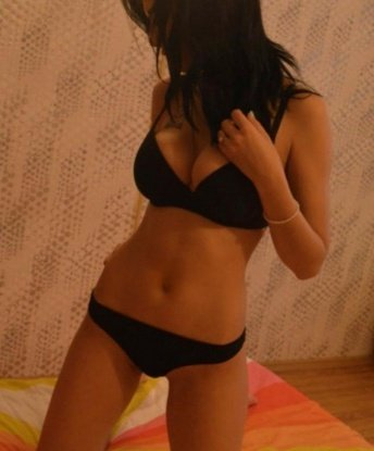 Камилла